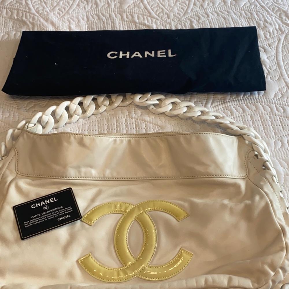 Vintage Authentic CHANEL Bag
